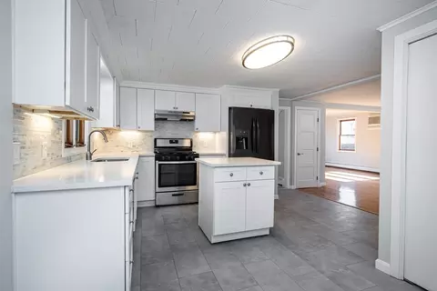 262 Cherry St, Fall River, MA 02720 photo 5
