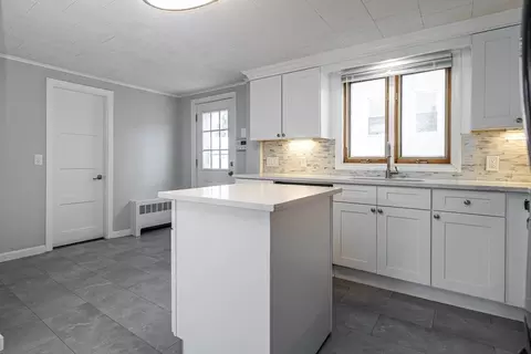 262 Cherry St, Fall River, MA 02720 photo 16