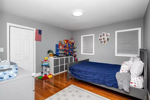 264 Cherry St, Fall River, MA 02720 photo 11