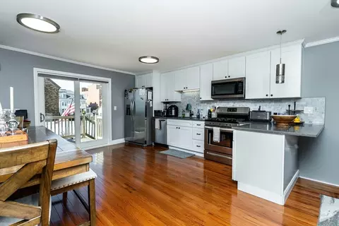 264 Cherry St, Fall River, MA 02720 photo 3