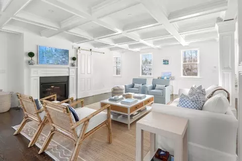1040 Main St, Hingham, MA 02043 photo 4