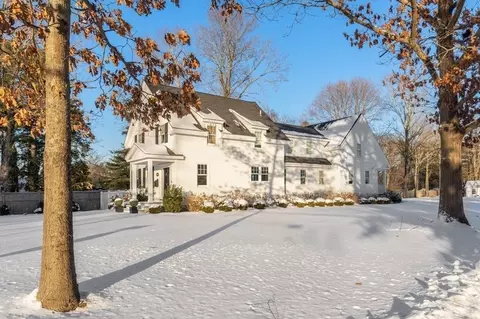 1040 Main St, Hingham, MA 02043 photo 2