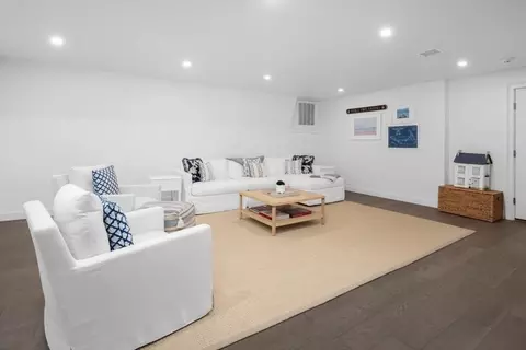 1040 Main St, Hingham, MA 02043 photo 29