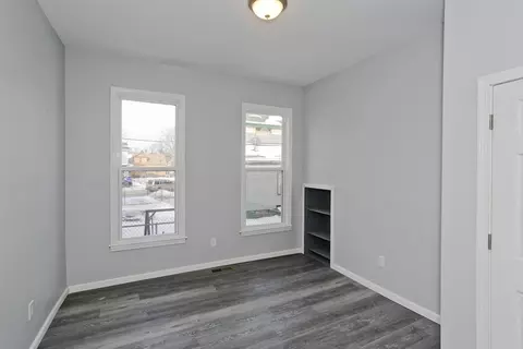 64 Thompson St, Springfield, MA 01109 photo 33