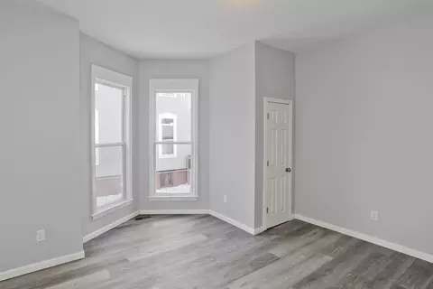 64 Thompson St, Springfield, MA 01109 photo 27