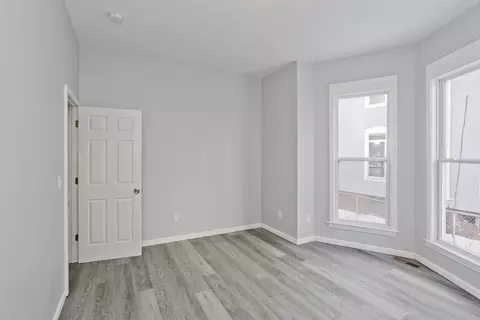 64 Thompson St, Springfield, MA 01109 photo 26
