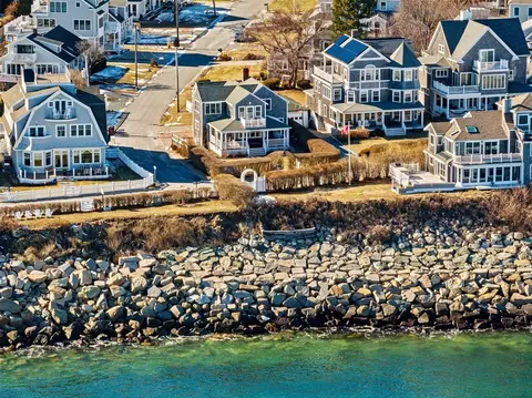 18 Collier Rd, Scituate, MA 02066 photo 2