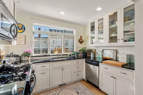 Kitchen - 150 Prospect St #1, Gloucester, MA 01930 photo 1 of 3