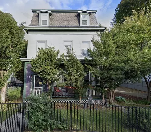 14 Auburn, Worcester, MA 01605