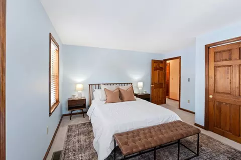 Bedroom - 25 Wachusett Dr, Sutton, MA 01590 photo 3 of 7