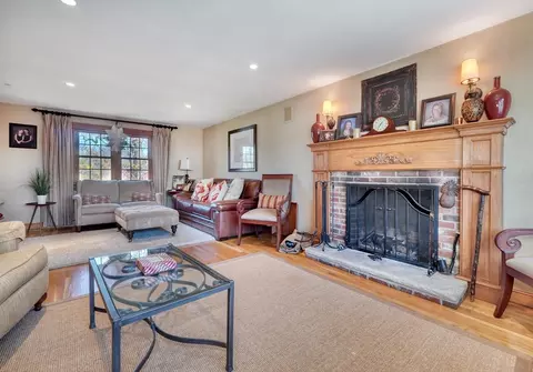 19 Ellen Rd, Stoneham, MA 02180 photo 12