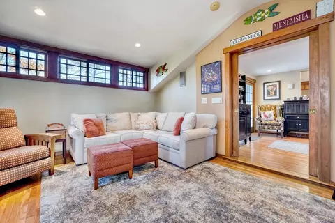 19 Ellen Rd, Stoneham, MA 02180 photo 3