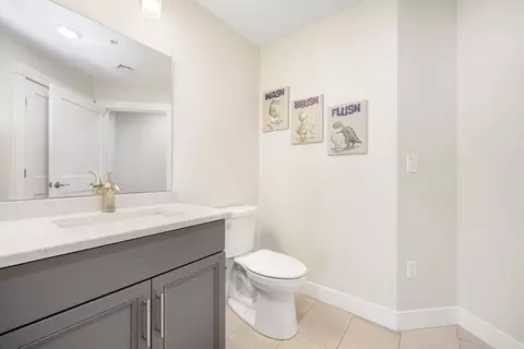Bath - 269 Main St #1003, Reading, MA 01867 photo 3 of 4