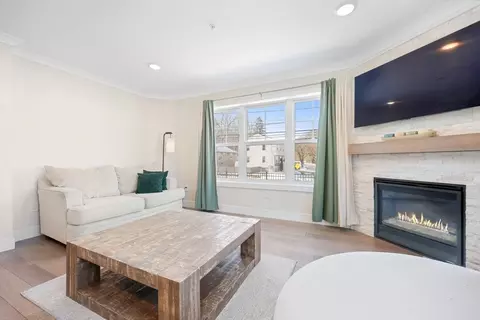 Living - 269 Main St #1003, Reading, MA 01867 photo 3 of 4