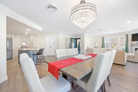 Dining - 269 Main St #1003, Reading, MA 01867 photo 2 of 2