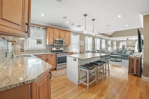 69 Jaques St, Somerville, MA 02145 photo 4