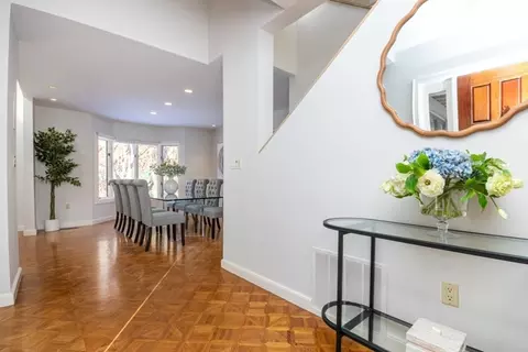 Entry Way - 9 Benjamin Pl #9, Chestnut Hill, MA 02467 photo 3 of 4