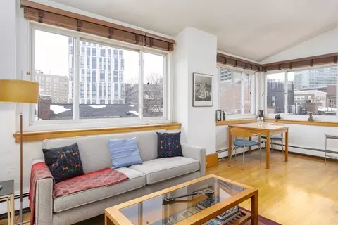 29 Fayette St #4-3, Boston, MA 02116