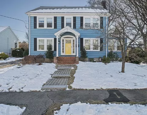 18 Park St, Milton, MA 02186