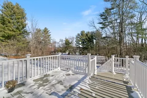 581 Forest St, Methuen, MA 01844 photo 32