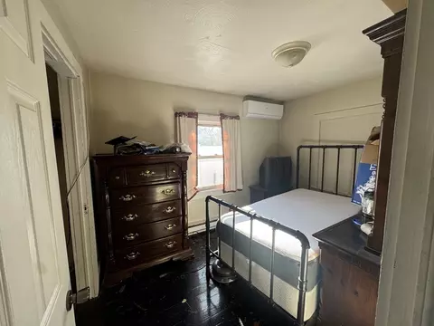 15 Alice St, Springfield, MA 01109 photo 9