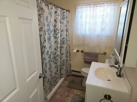 829 N Eastern Ave, Fall River, MA 02723 photo 11
