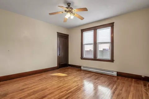 Living - 157 Ingleside Ave, Worcester, MA 01604 photo 4 of 7