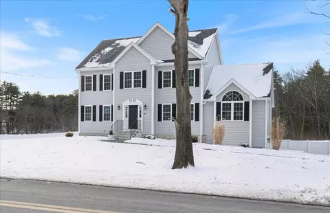80 Salem Rd, Dracut, MA 01826