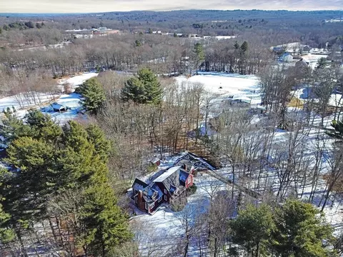 24 Hutchinson Rd, Sutton, MA 01590 photo 4