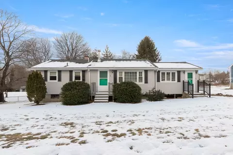 23 School Streeet, Rowley, MA 01969