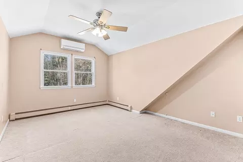 Bedroom - 79 High Plain Rd, Andover, MA 01810 photo 4 of 6