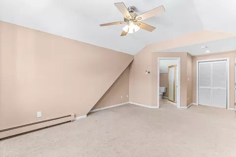 Bedroom - 79 High Plain Rd, Andover, MA 01810 photo 5 of 6