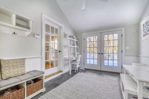 Entry Way - 143 Gardner St, Hingham, MA 02043 photo 5 of 5