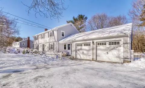Exterior - 143 Gardner St, Hingham, MA 02043 photo 8 of 8