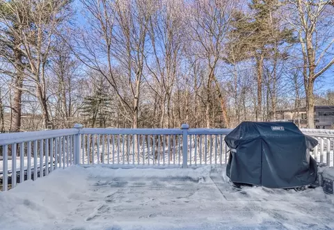 Exterior - 143 Gardner St, Hingham, MA 02043 photo 2 of 8