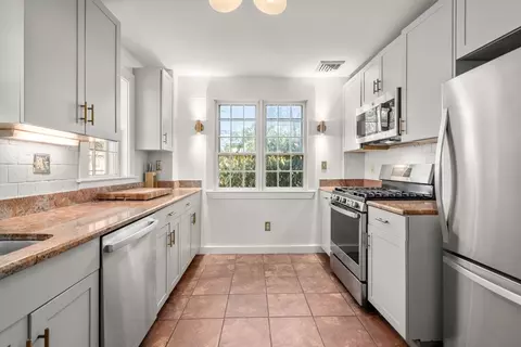 5 Westfield, Dedham, MA 02026 photo 17