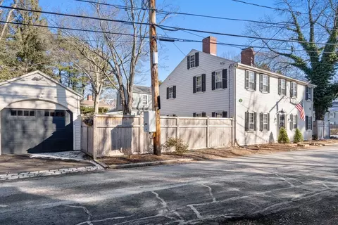5 Westfield, Dedham, MA 02026 photo 3