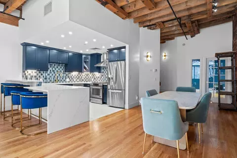120 Fulton St #2A, Boston, MA 02109