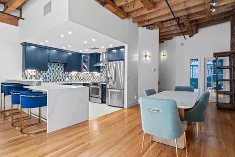 120 Fulton St #2A, Boston, MA 02109