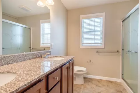 36 Wells St, Springfield, MA 01104 photo 15