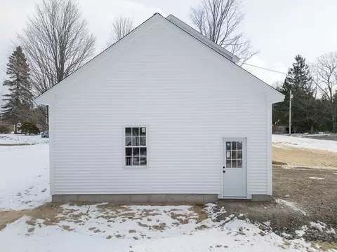 Exterior - 202 Nourse Rd, Ashby, MA 01431 photo 4 of 8