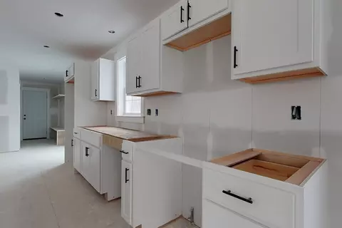 Kitchen - 202 Nourse Rd, Ashby, MA 01431 photo 2 of 2