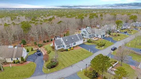 57 Regatta Dr, Mashpee, MA 02649 photo 3