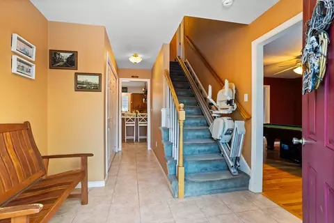 41 D St, Dracut, MA 01826 photo 4