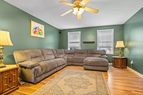 41 D St, Dracut, MA 01826 photo 12