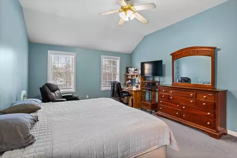 41 D St, Dracut, MA 01826 photo 19