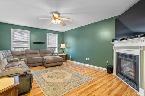 41 D St, Dracut, MA 01826 photo 11