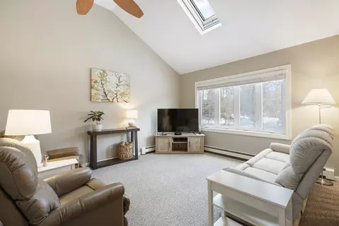 7 Burt St, Berkley, MA 02779 photo 8