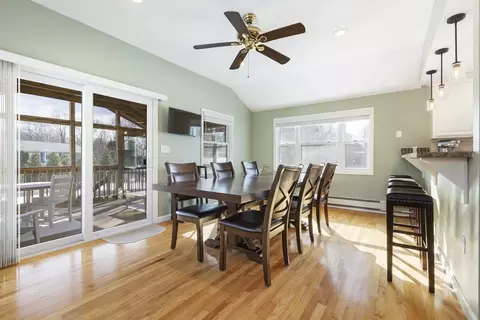 7 Burt St, Berkley, MA 02779 photo 16