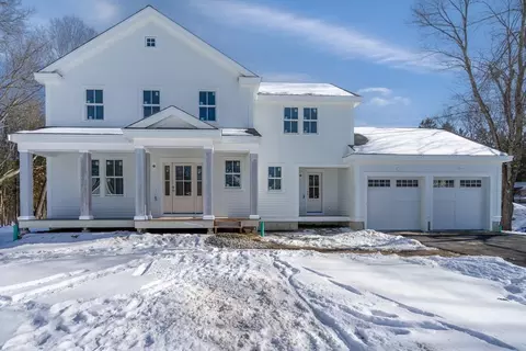 50 Sunnyside Ln, Concord, MA 01742